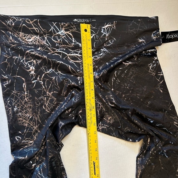 Ideology Athletic Metallic black crop legging NWT Sz-2X F2 - Picture 8 of 8
